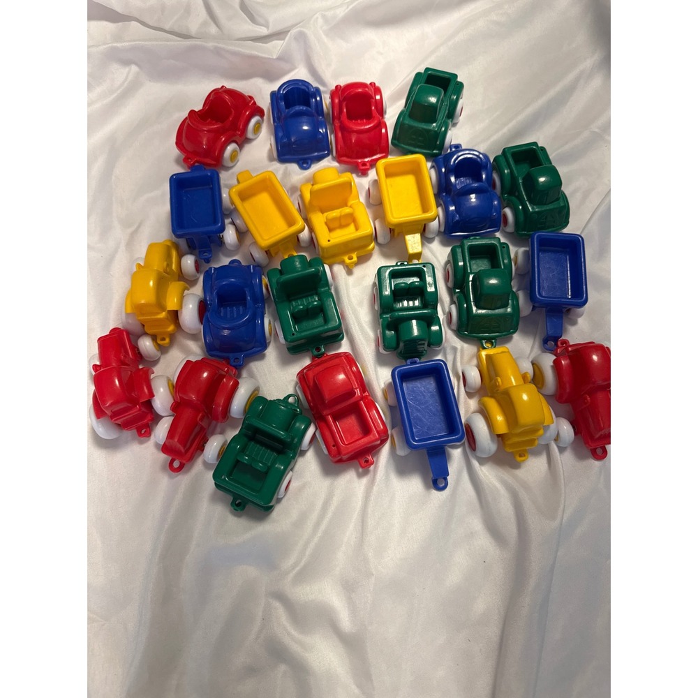 Lakeshore Plastic Toy Car and Trailer Lot 22pc Linking Vehicles Multicolor